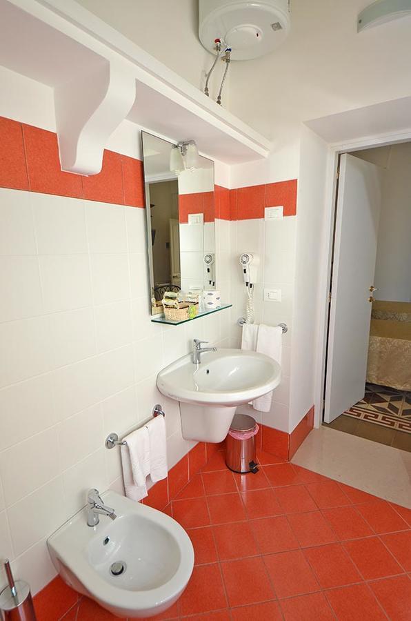 카스트리냐노델카포 Casa Branca B&B 외부 사진