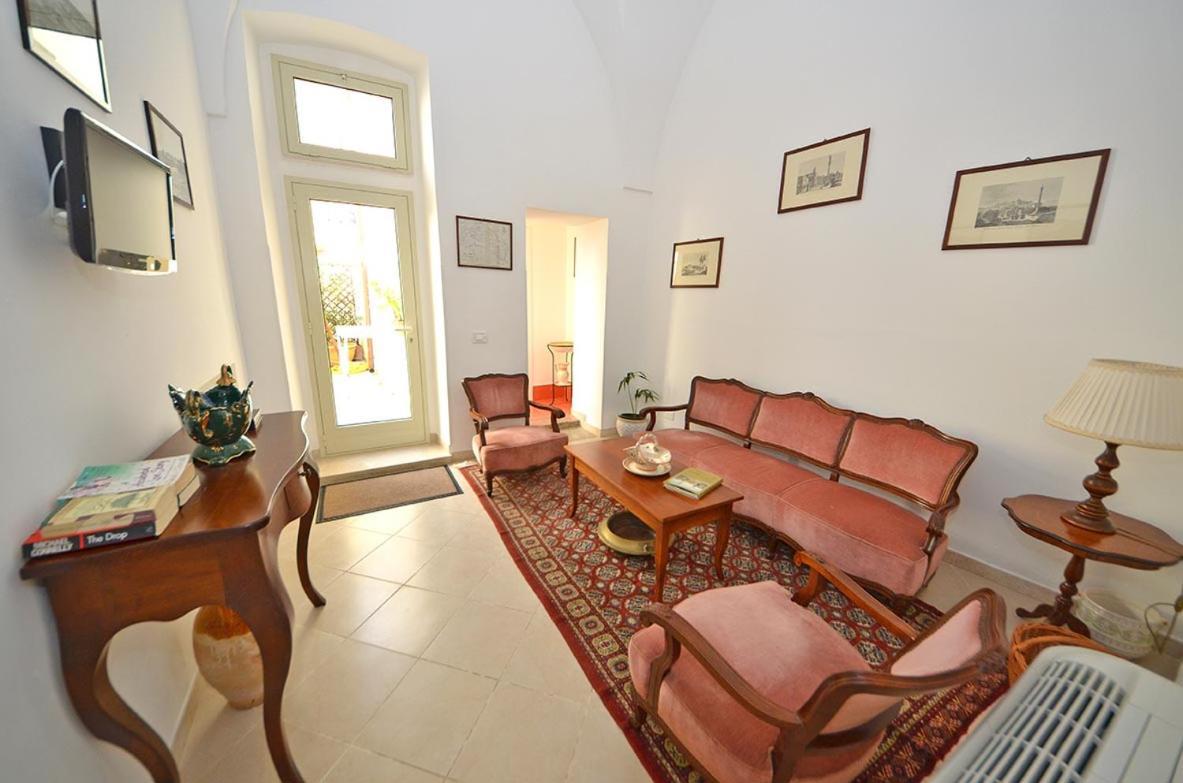 카스트리냐노델카포 Casa Branca B&B 외부 사진